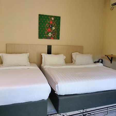 The Firefly Resort Semporna Zewnętrze zdjęcie